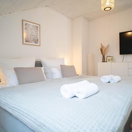 Charmantes Apartment Mit Balkon Mindelheim Bagian luar foto