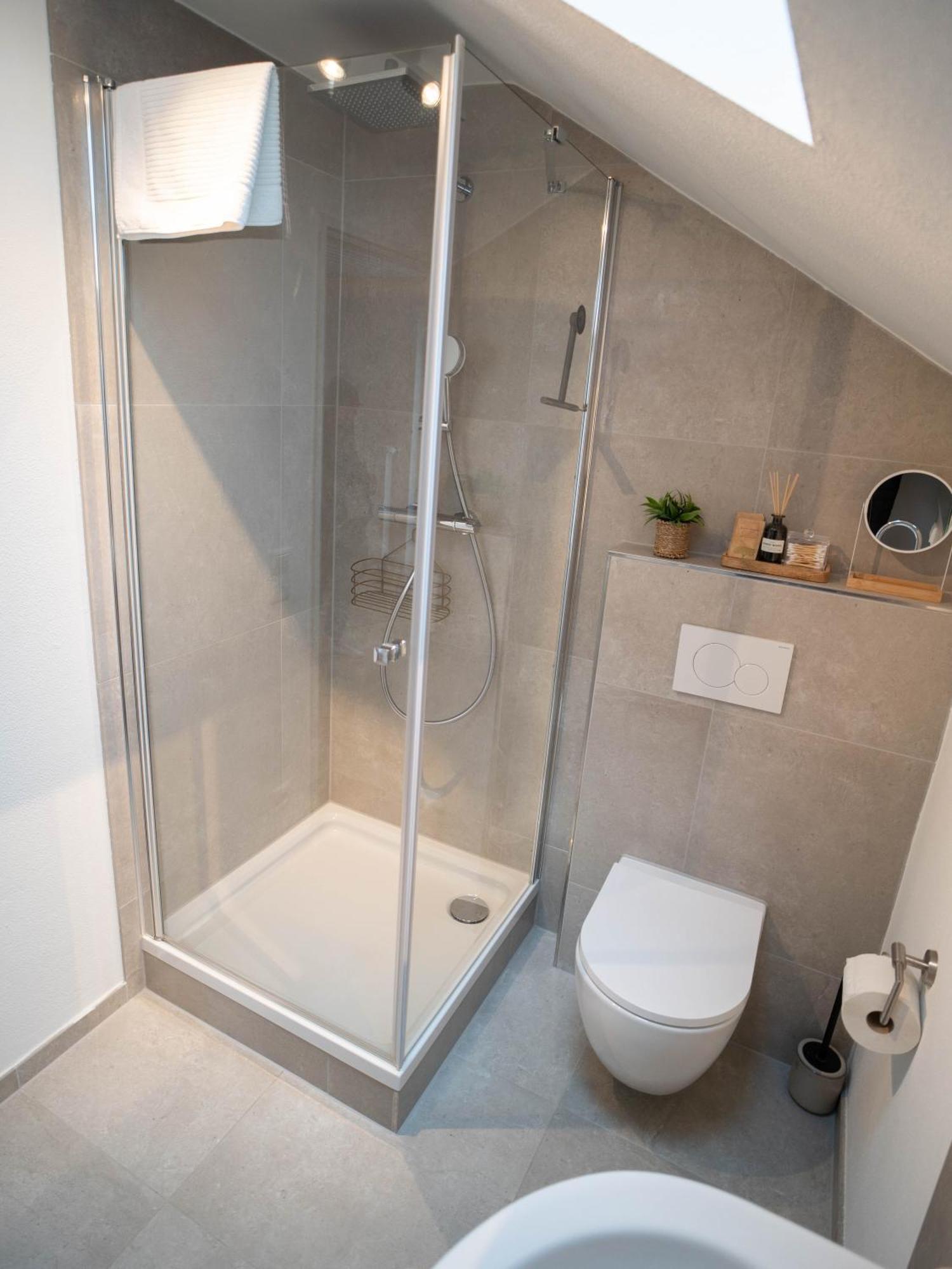 Charmantes Apartment Mit Balkon Mindelheim Bagian luar foto