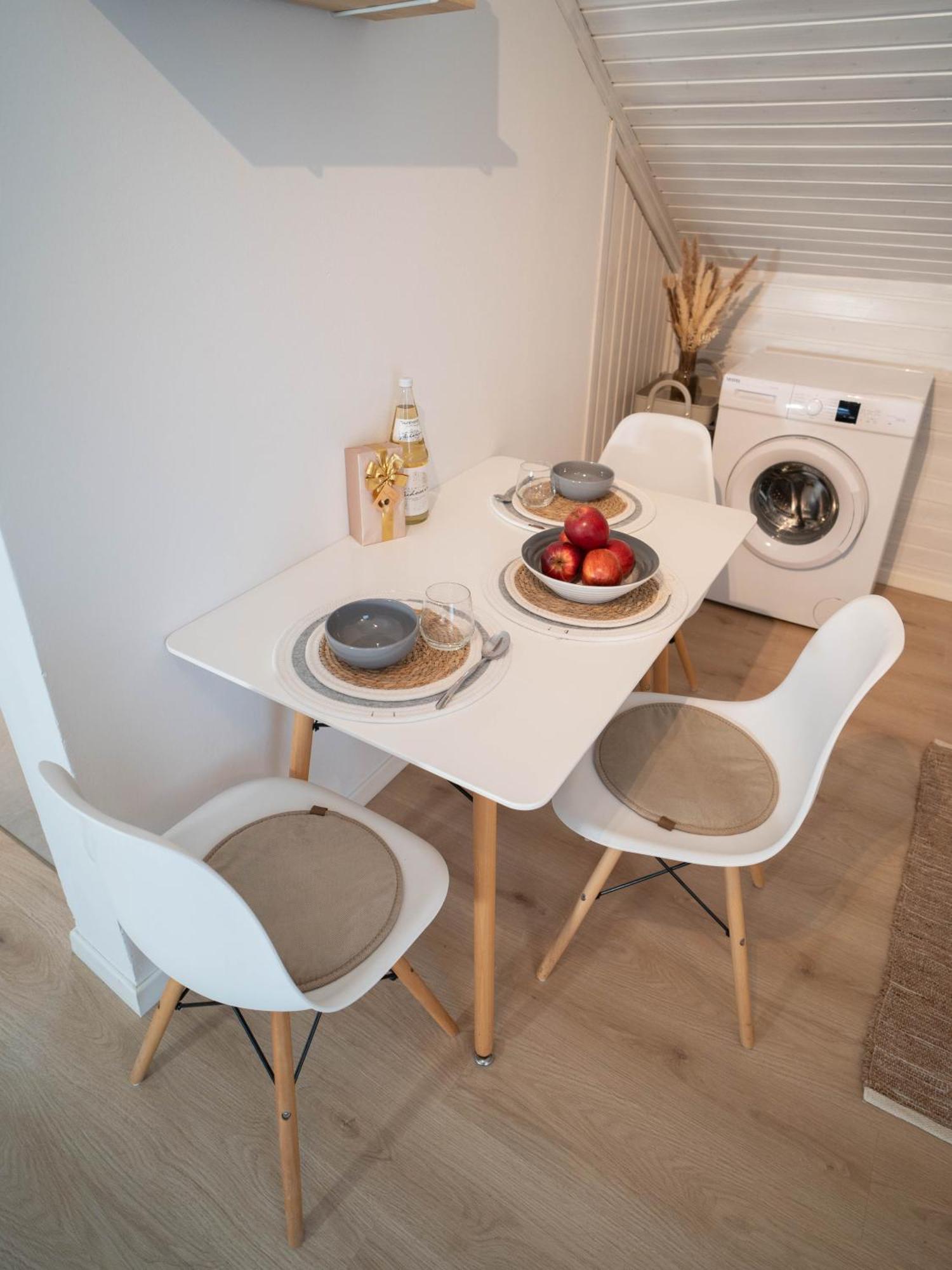 Charmantes Apartment Mit Balkon Mindelheim Bagian luar foto